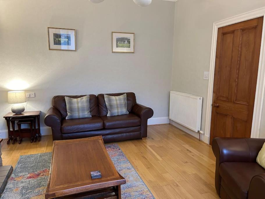 Spacious 2 Bedroom Flat In Heart Of Ballater Dış mekan fotoğraf