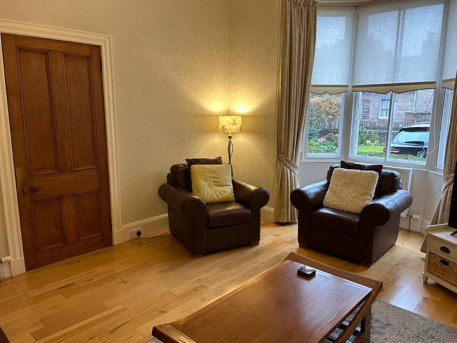 Spacious 2 Bedroom Flat In Heart Of Ballater Dış mekan fotoğraf